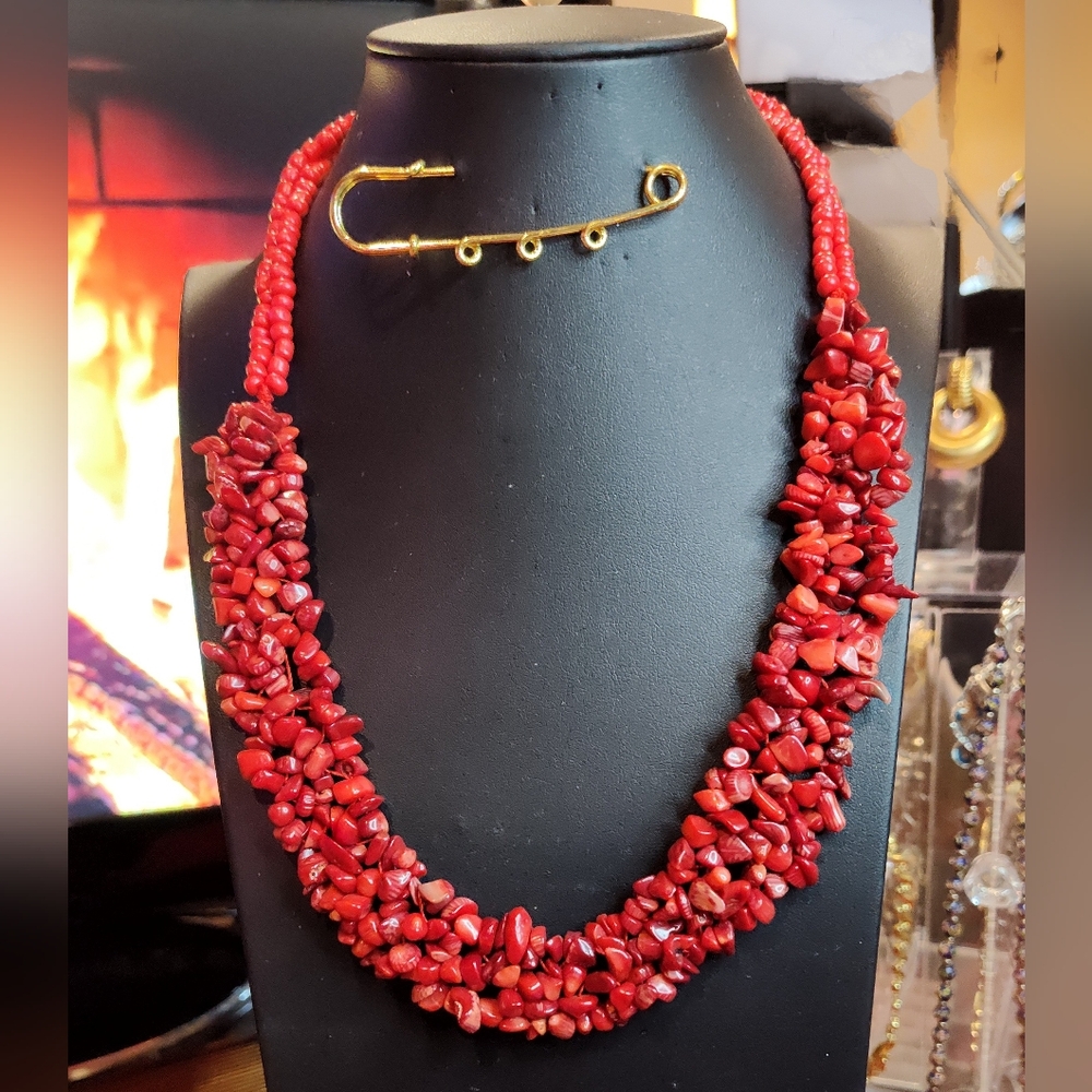 Vintage Red Coral Polished Chip Collar Necklace.  Approx. 20 Inches L, 1.5" Wide